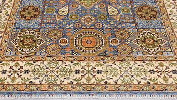 Matta, Ziegler design s.k. Mamluk, ca 290 x 197 cm.