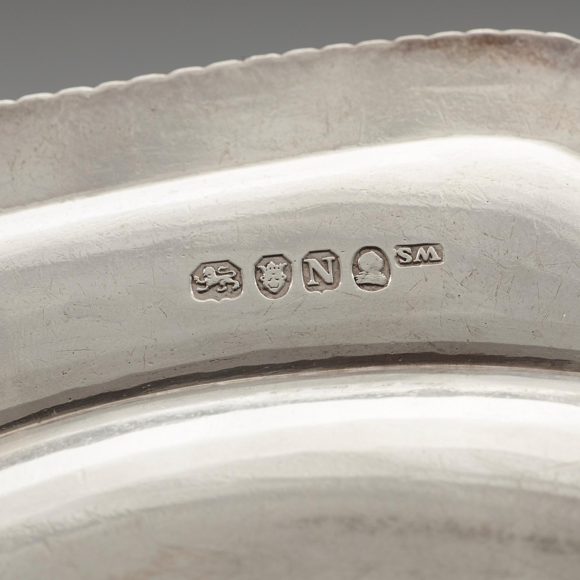 William Stroud, sannolikt, tallrikar 18 st, silver, London 1808.