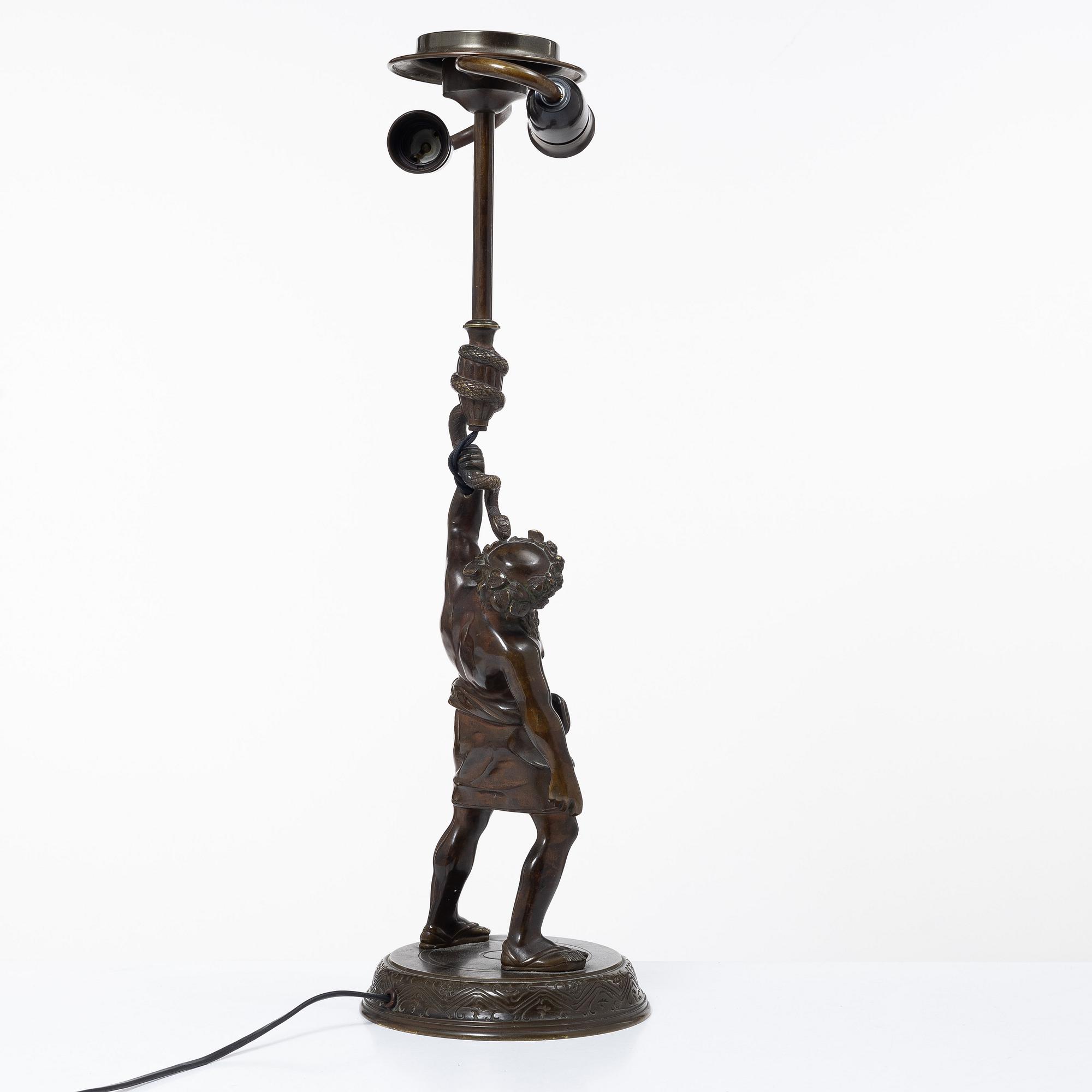 Bordslampa, 1900-talets första hälft.