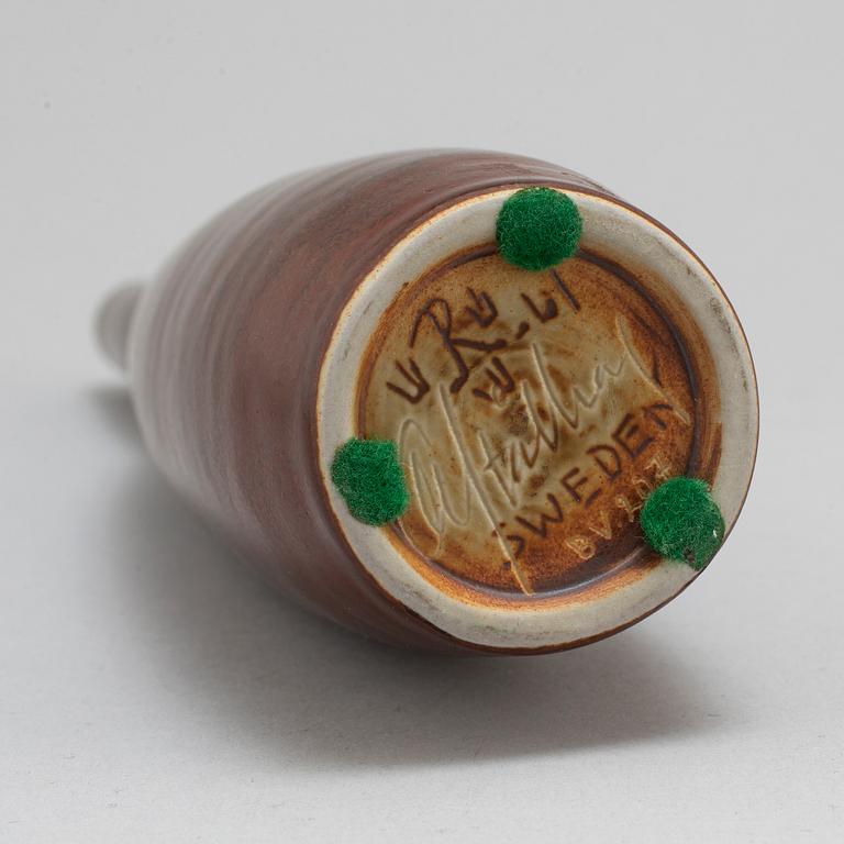 CARL-HARRY STÅLHANE, a signed stoneware vase, Rörstrand, dated -61.