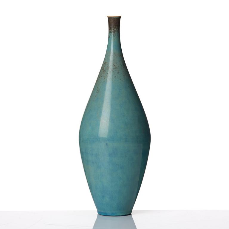 Stig Lindberg, a stoneware vase, Gustavsberg studio, Sweden 1953.