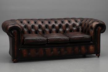 SOFFGRUPP, 3 delar. Chesterfield-stil. 1900-tal.