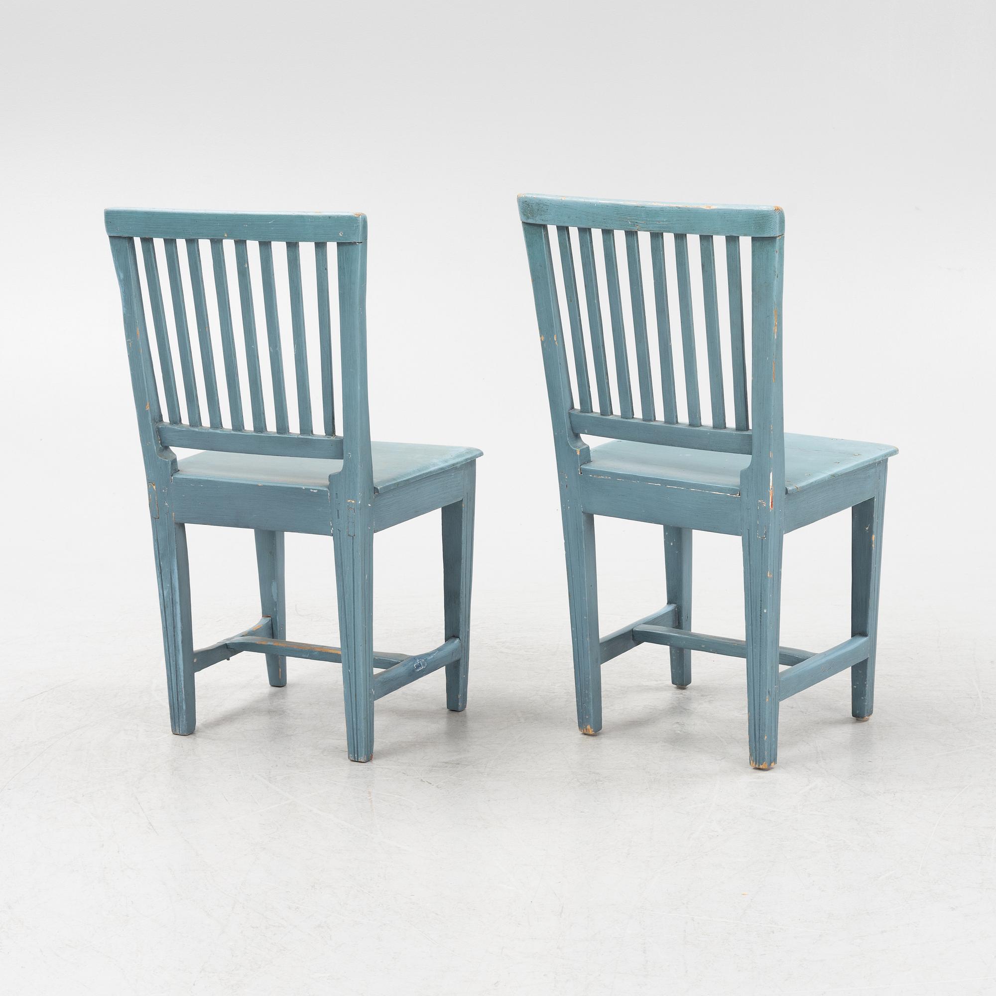 A set of eight painted chairs, 18th/19th Century.
