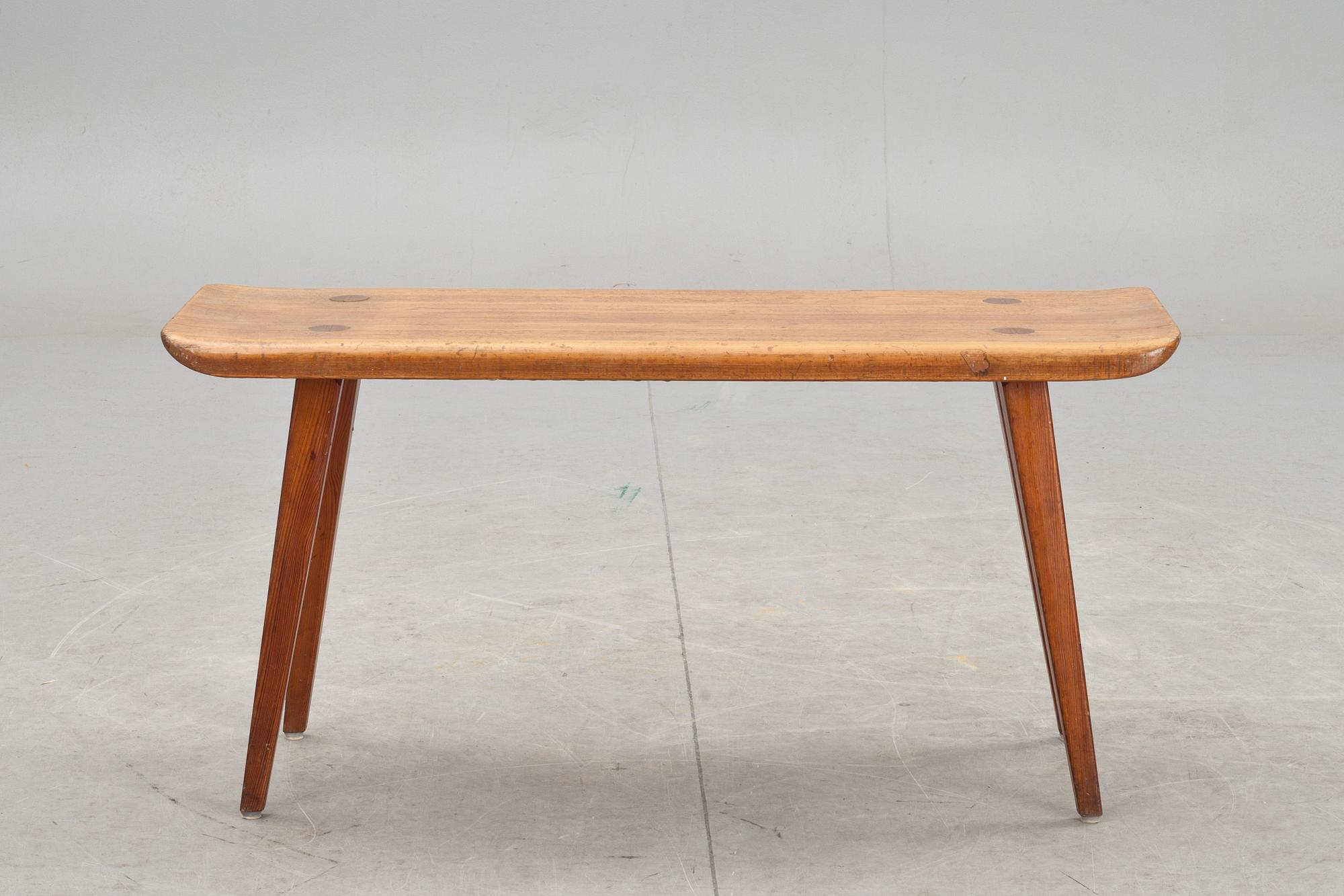 BÄNK, "Visingsö", design Carl Malmsten för Karl Andersson.