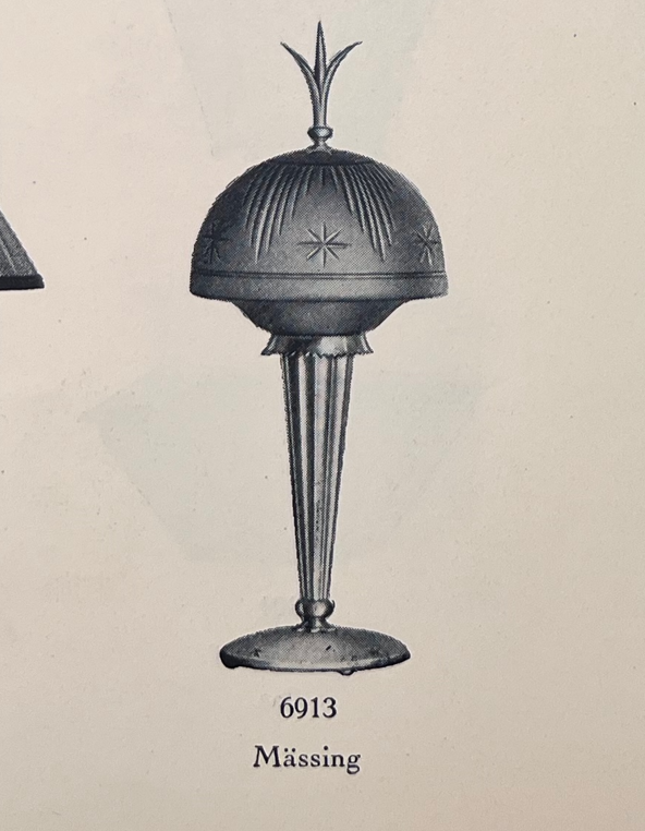 Harald Notini, a Swedish Grace table lamp model "6913", Arvid Böhlmarks Lampfabrik, Stockholm, 1920s.