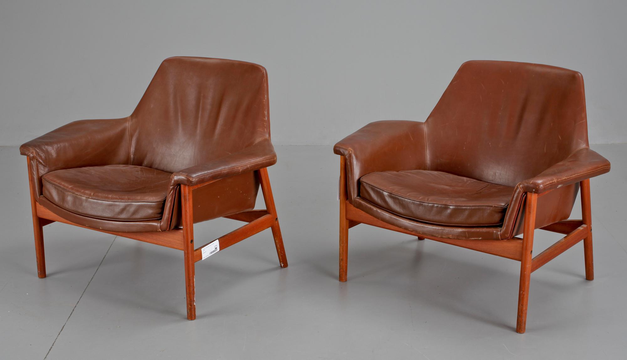 FÅTÖLJER, ett par, Ib Kofod Larsen.