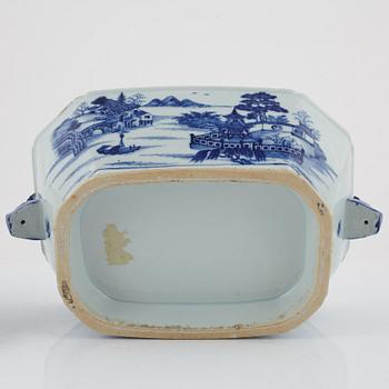 A blue and white tureen with cover, a plate and a butter tureen with cover and stand, China, 18th and 19th century.