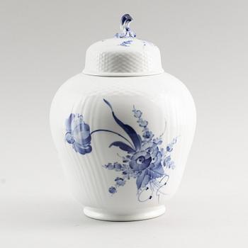 LOCKURNA, porslin, "Blå Blomst", Royal Copenhagen.