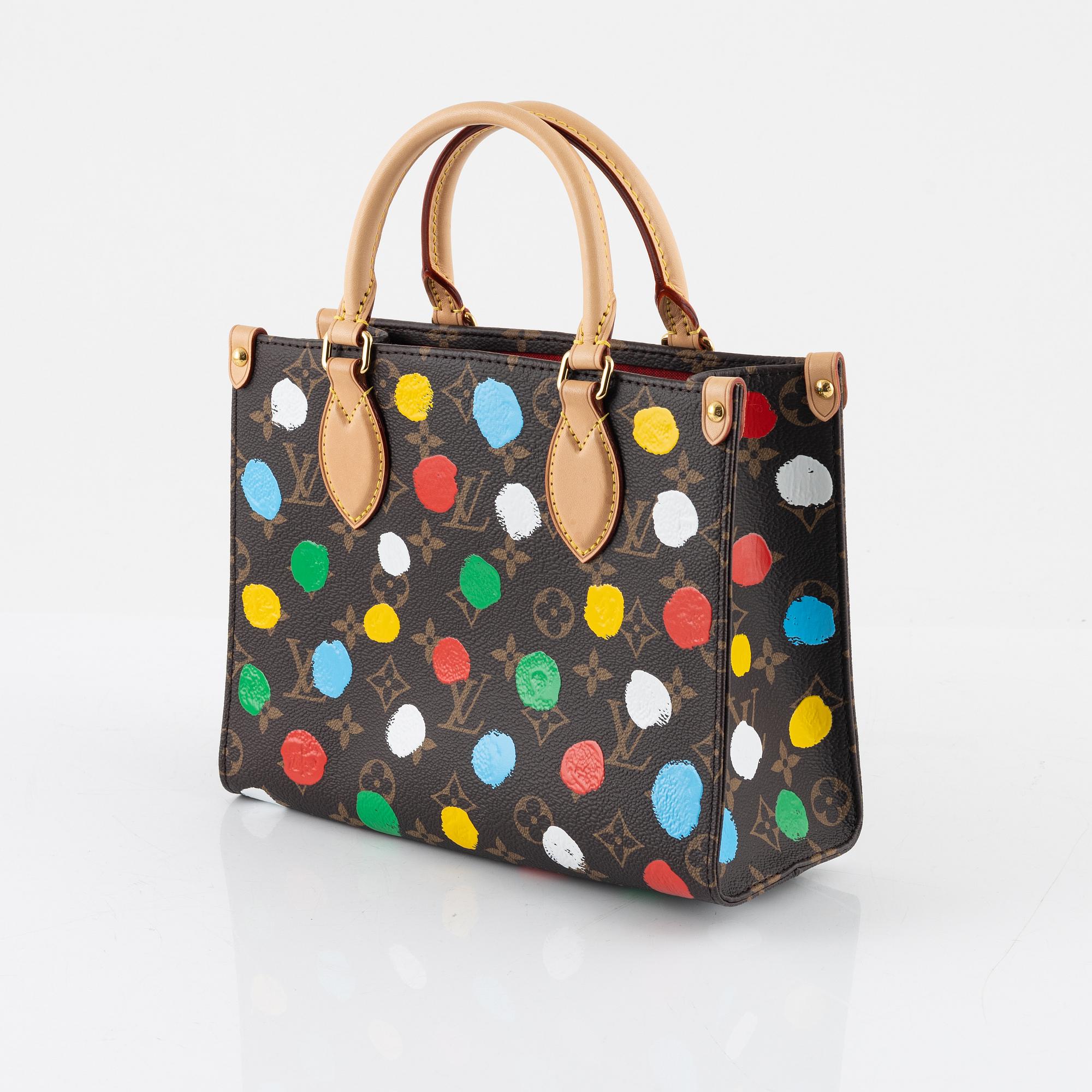 Louis Vuitton X Yayoi Kusama, bag, "On The Go PM", 2023.