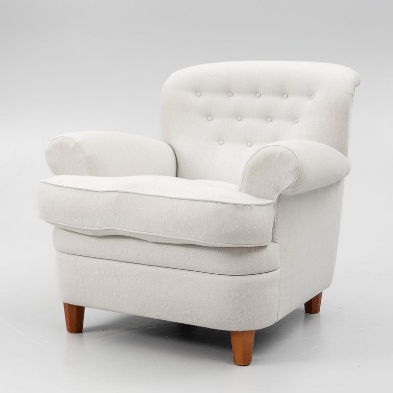 Josef Frank, a modell 568 armchair, Svenskt Tenn, 2023.