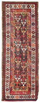 302. ANTIQUE TALISCH area, probably. 271,5 x 104 cm.