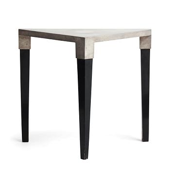 286. Nils Fougstedt, konsolbord, modell 118, Firma Svenskt Tenn, 1934.