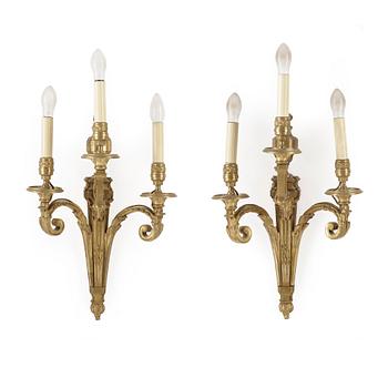 APPLIQUER, ett par, Louis XVI-stil. 1900-tal.