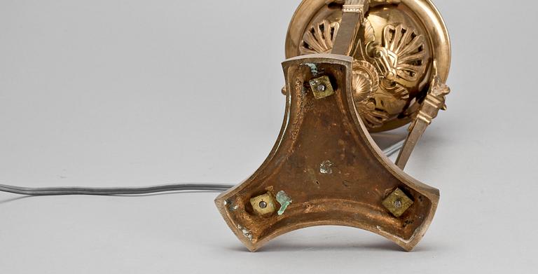 BORDSLAMPA, empire, mässing, Gusums bruk, 1800-talets första hälft.