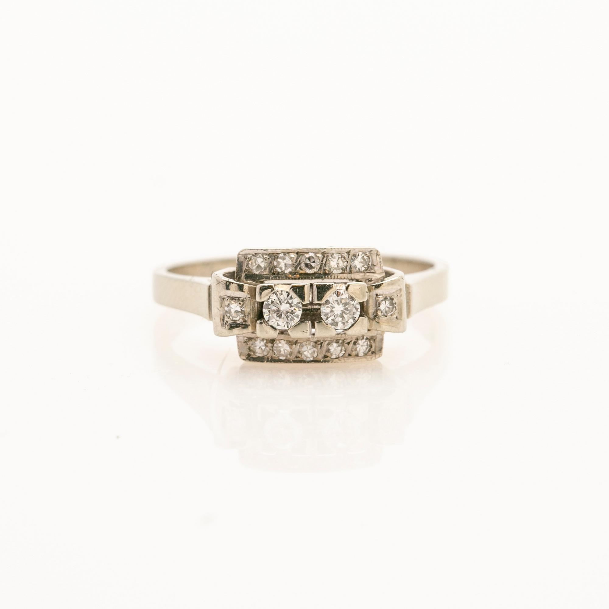 Ring, 18K gold with brilliant-cut diamonds, G. Dahlgren & Co, Malmö, 1966.