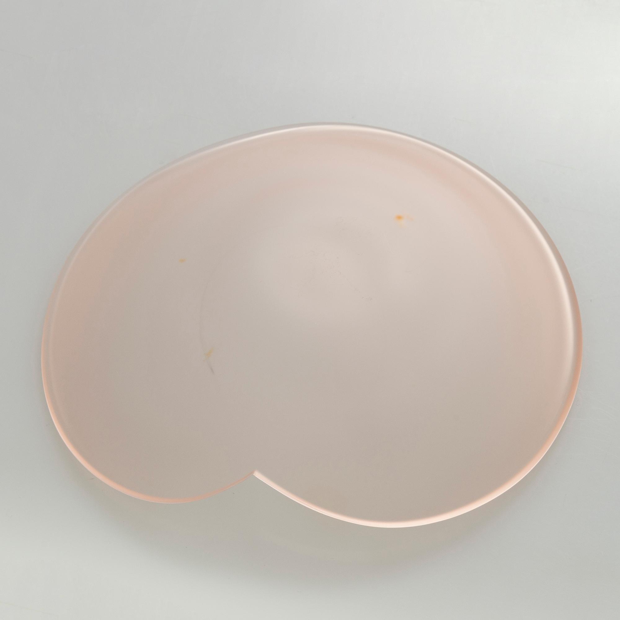 Gunnel Nyman, A glass bowl model 'GN 51', osigned.