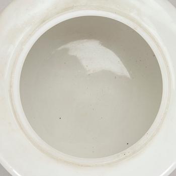 Paavo Tynell, A pair of 1930s ceiling light '2028', Taito Oy, Finland.