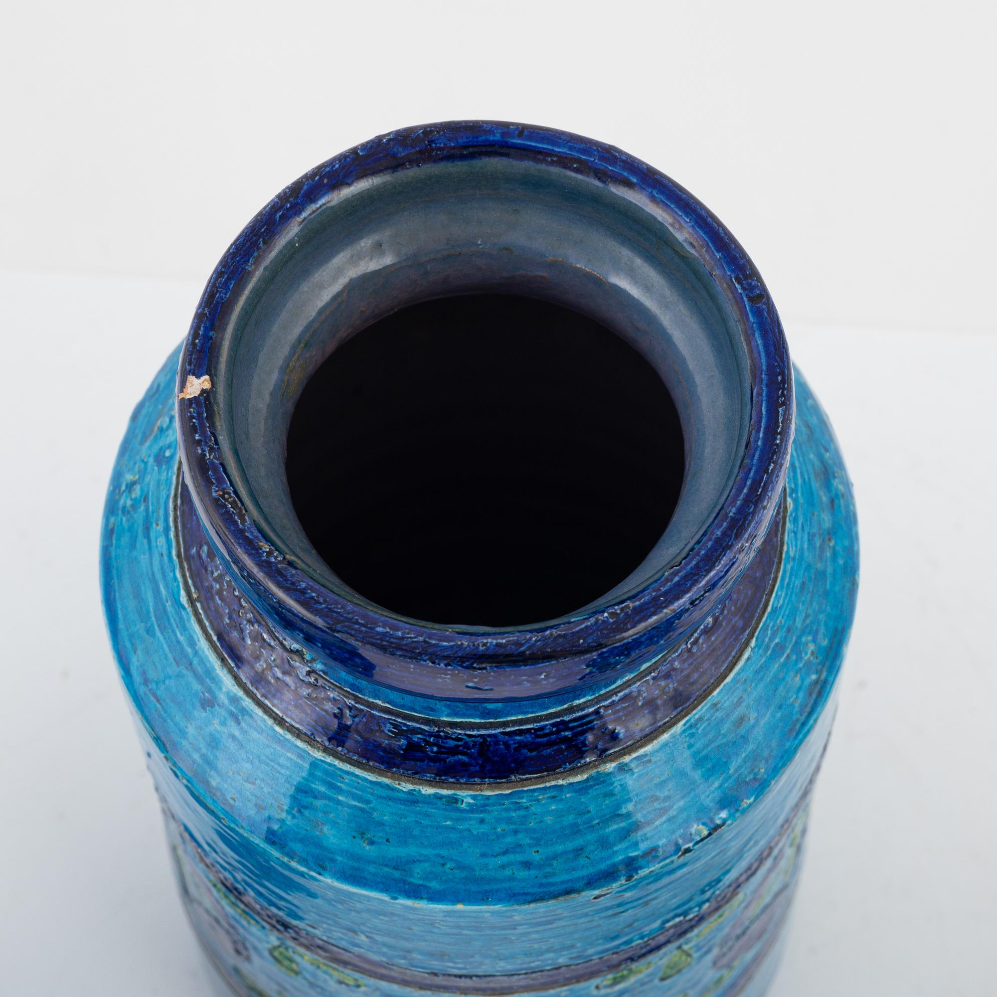 Aldo Londi, a stoneware ashtray, vase and stand, Bitossi, Italy.
