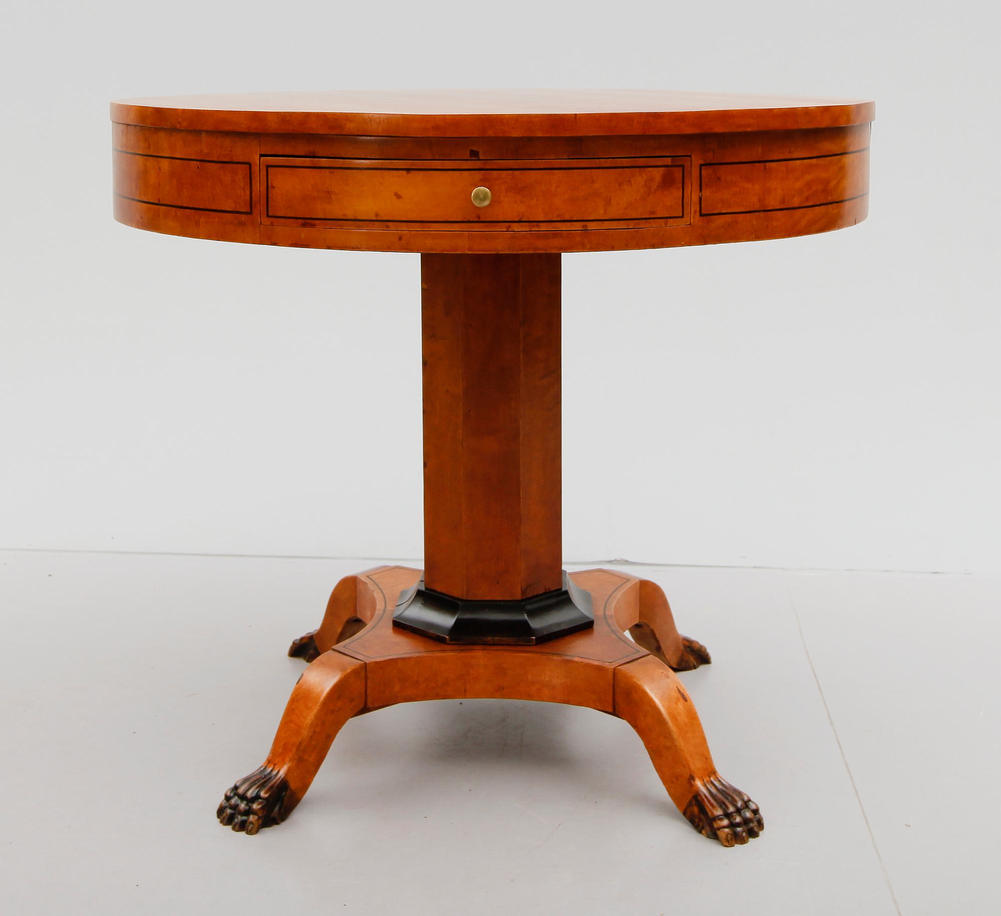 KARUSELLBORD, Karl Johan, 1800-talets mitt.