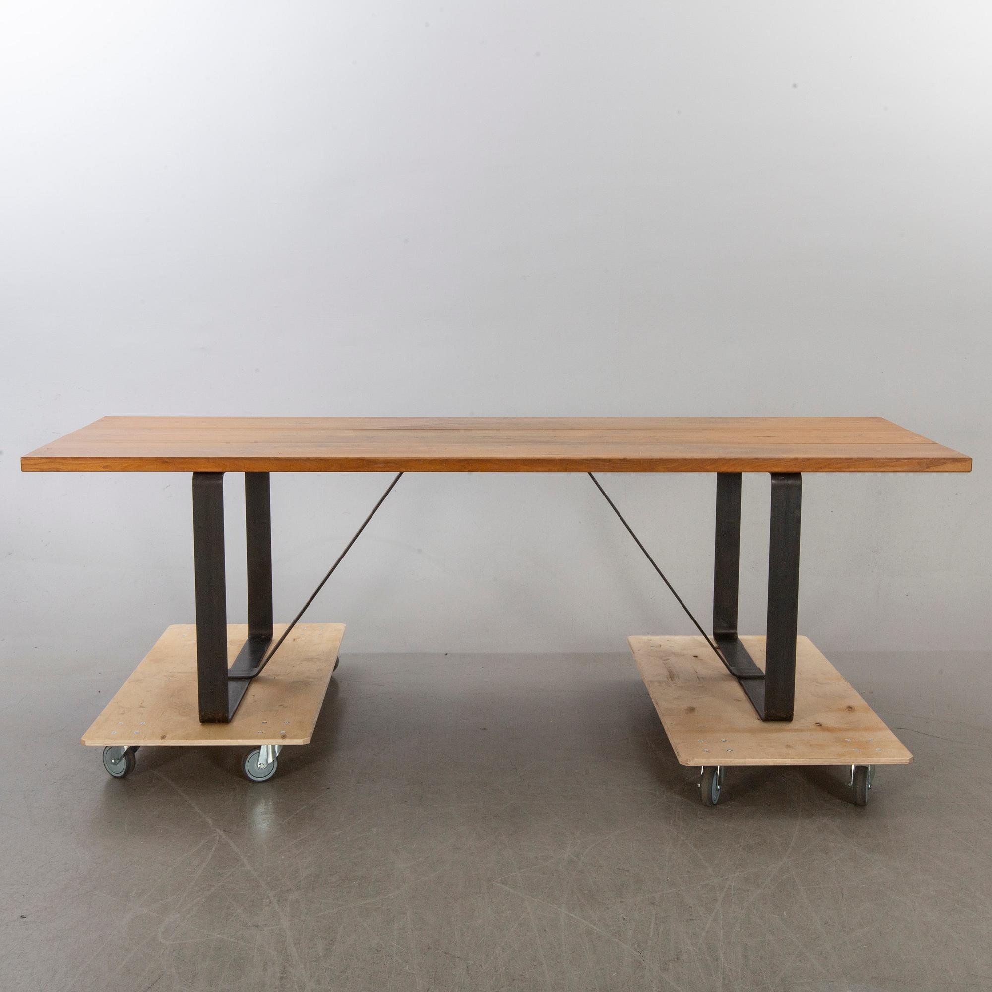 BORD Möbel-shop Sven Larsson Malmö 2001.