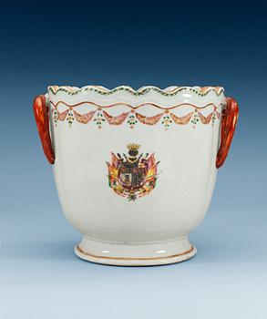 1610. An armorial famille rose wine cooler, Qing dynasty, Qianlong (1736-95).