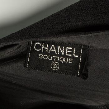 A kjol by CHANEL.
