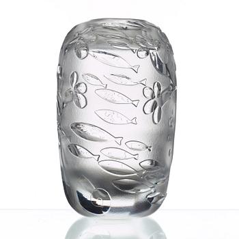 A Sven Erik Skawonius blasted and polished glass vase, Kosta, Sweden 1935.