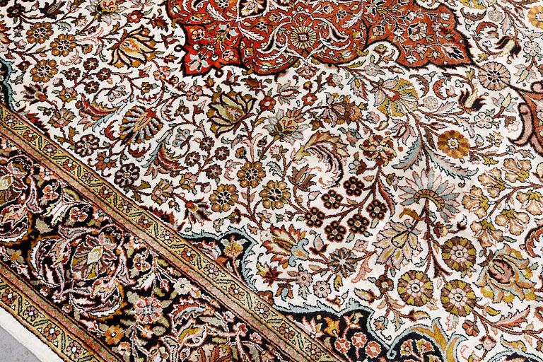 Matta, Silke Kashmir, ca 320 x 213.