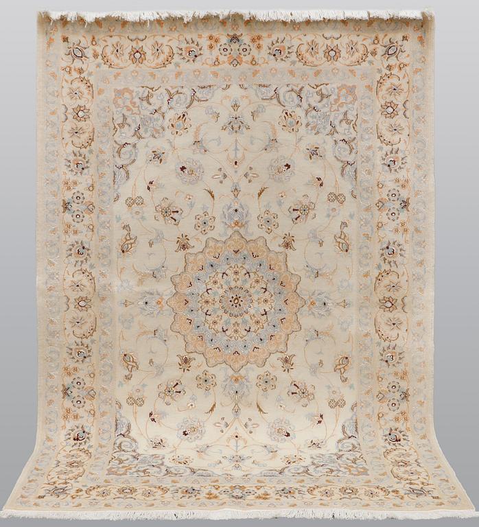 A rug Nain, Part Silk, S.K 9LAA, ca 245 x 160 cm.