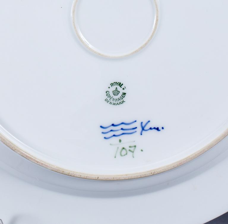 SERVIS, ca  97 delar, den Kongelige Porcelainsfabrik.
