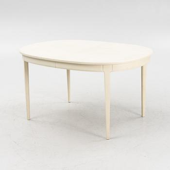 Carl Malmsten, a dining table with six chairs and two armchairs. Bodafors, end of the 20th Century.