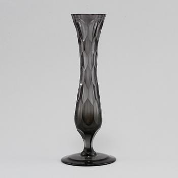 VAS, glas, Simon Gate, Orrefors, tillskriven, 1900-talets första hälft.