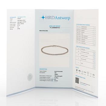 Tennisarmband med briljantslipade diamanter totalt ca 3,72 ct, med report HRD.