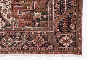 Rug, Heris, approx. 390 x 305 cm.