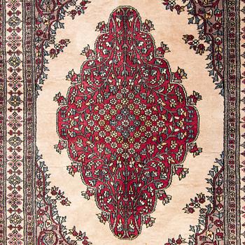 Matta, Täbriz, circa 124 x 185 cm.