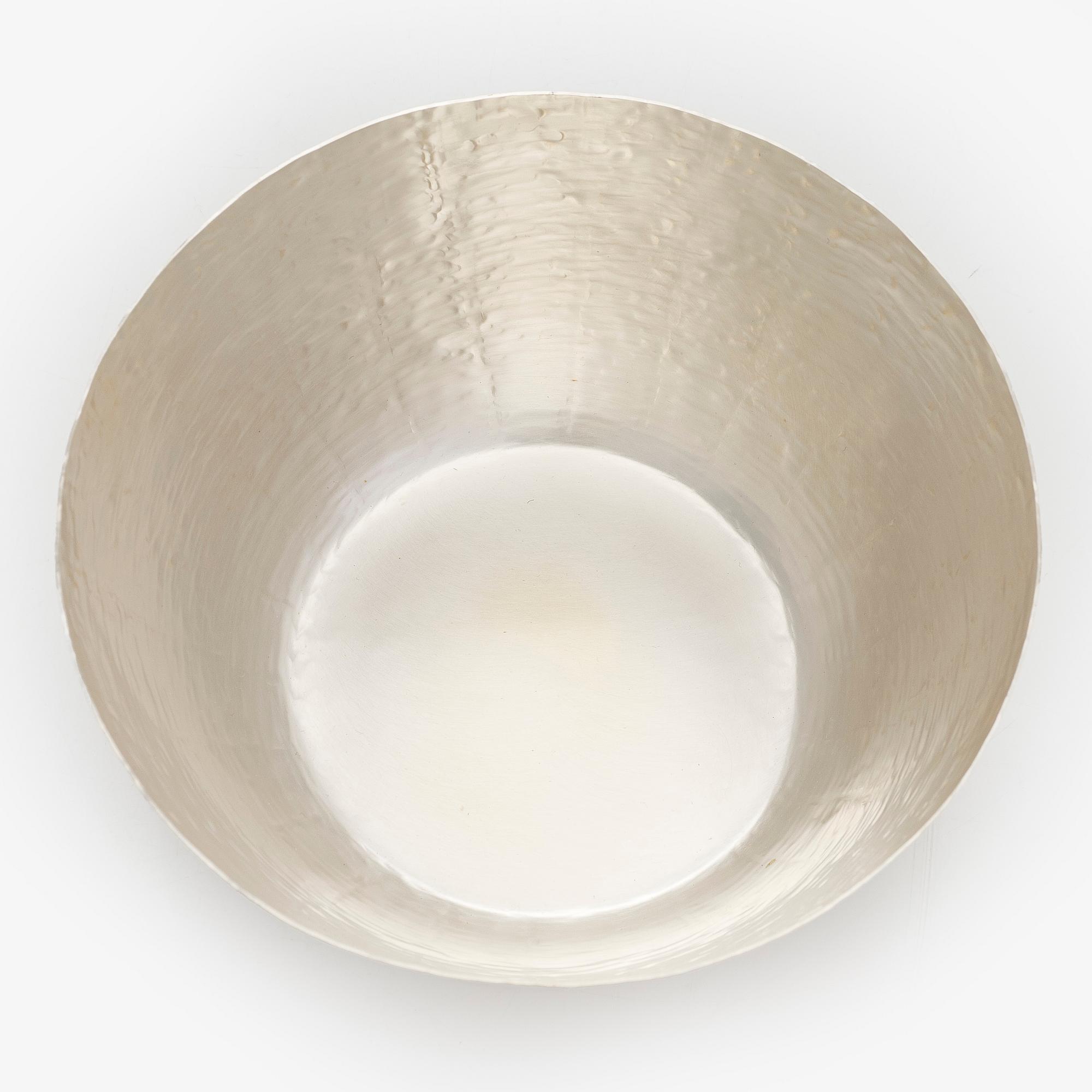 Tapio Wirkkala, skål, silver, TW 243, Kultakeskus, Tavastehus 1979.