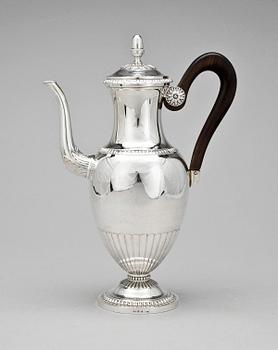 KAFFEKANNA, silver, Adolf Zethelius , Stockholm 1828. Vikt 760 gram.