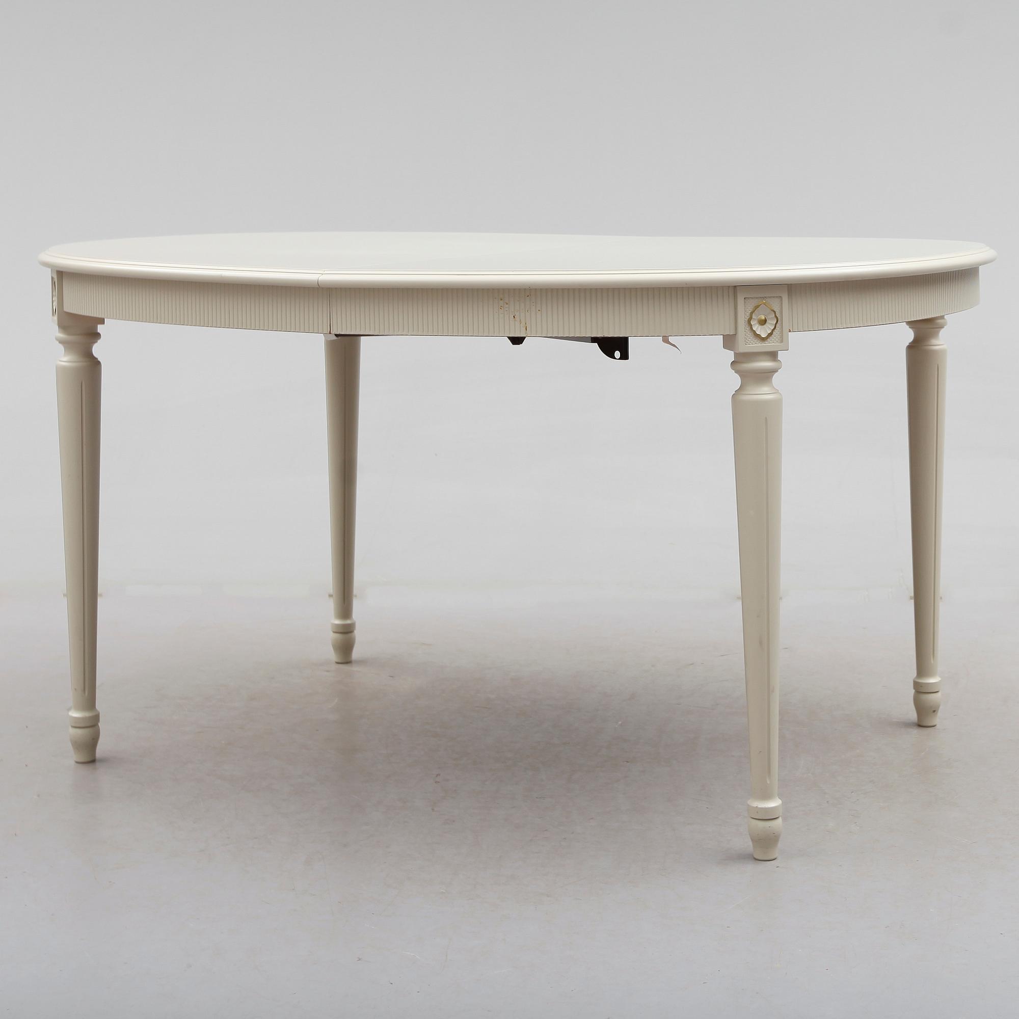 BORD, gustaviansk stil, 1900-talets andra hälft.