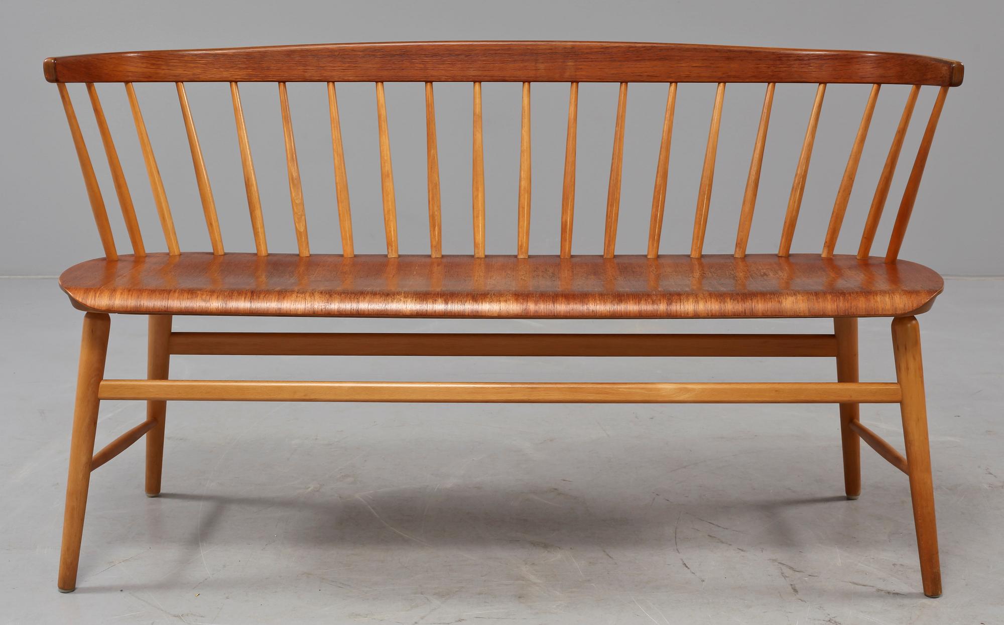 SOFFA, “Florett nr 150”, AB Bröderna Wigells stolfabrik, 1900-talets mitt.
