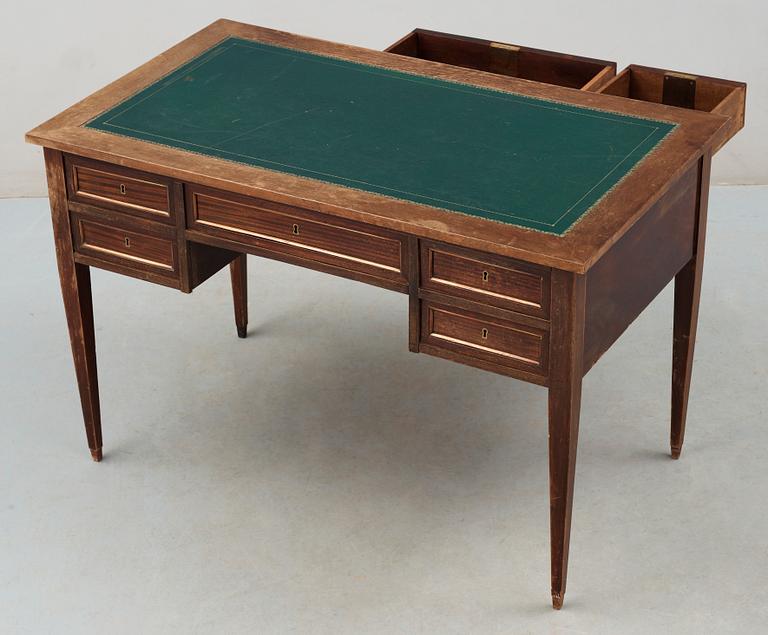 SKRIVBORD, gustaviansk stil, 1900-tal.