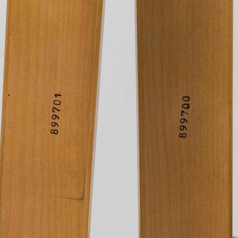 Alvar Aalto,  a pair of late 20th century '406' armchairs for Artek.