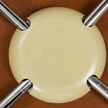 ARNE JACOBSEN, stolar, 6 st, "Sjuan", Fritz Hansen, Danmark.