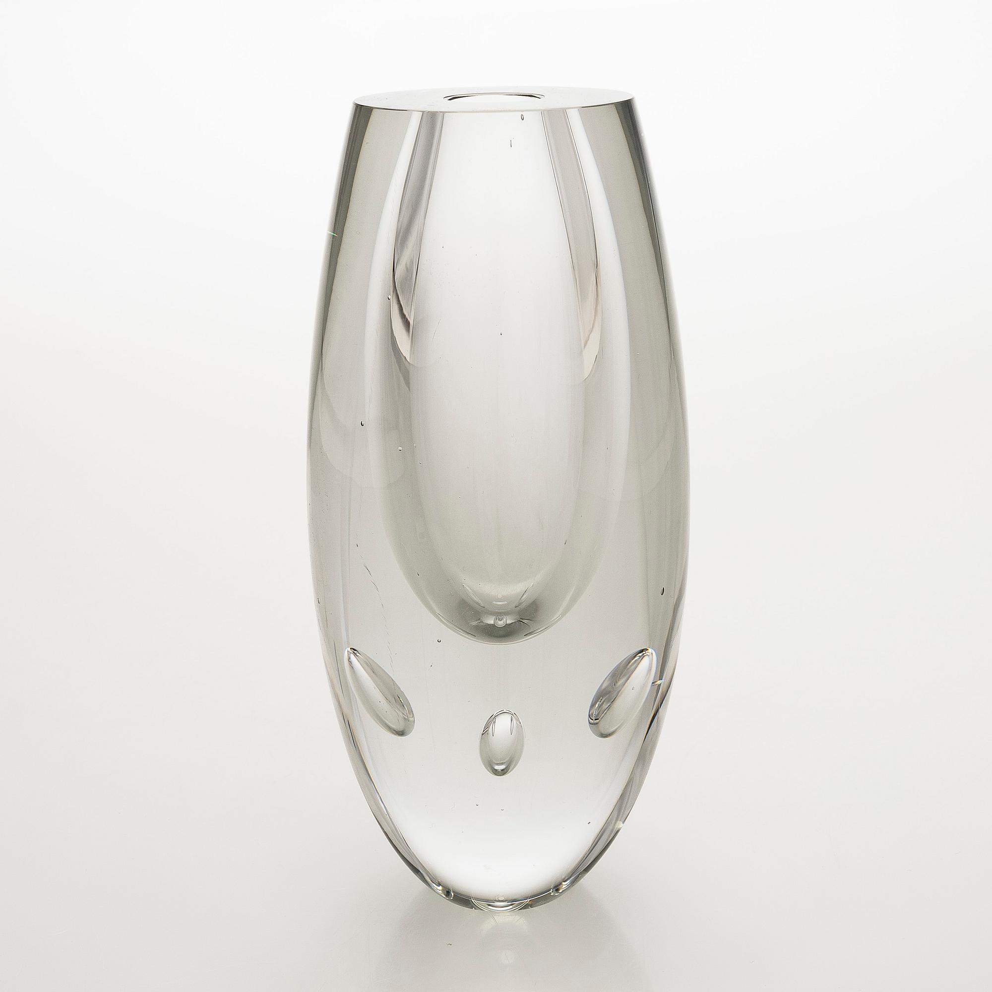 Timo Sarpaneva, veistos, "Claritas", signeerattu Timo Sarpaneva 90/1985.