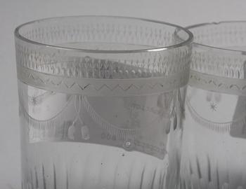 GLAS, 3 st, empir, 1800-talets första hälft.