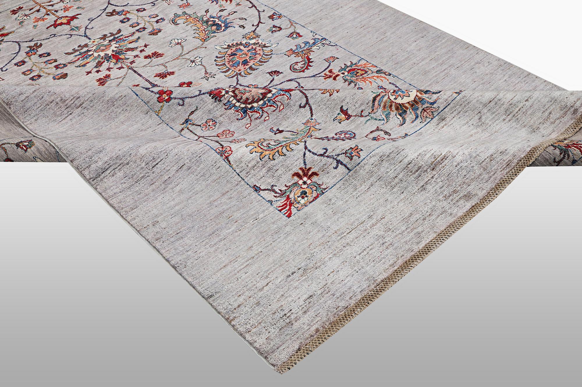 Carpet, Ziegler Ariana, ca 295 x 205 cm.