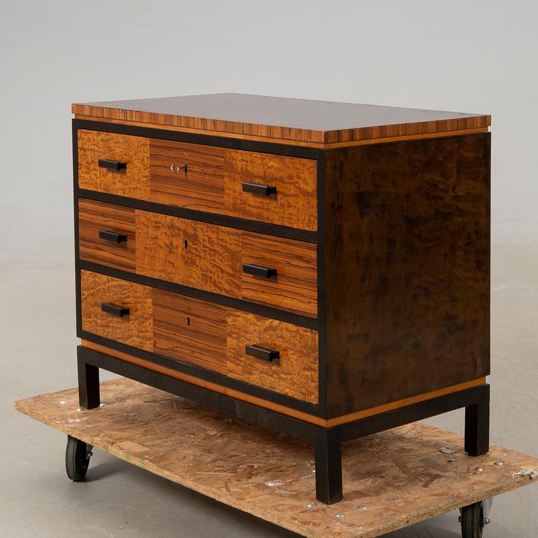 Chest of drawers 1940s Swedish Modern.