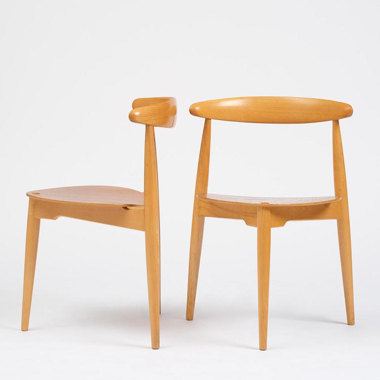 Hans J. Wegner, matgrupp, sju delar, "Hjerte-set", Fritz Hansen, Danmark, 1965.