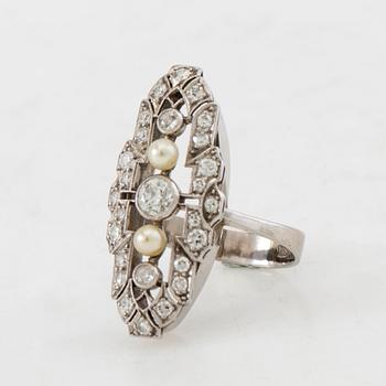 Ring, 18K white gold, with diamonds & pearls, 1968.