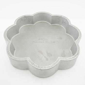 Signe Persson-Melin, Skålfat/ytterfoder "Sigill" för Byarums bruk sent 1900-tal.