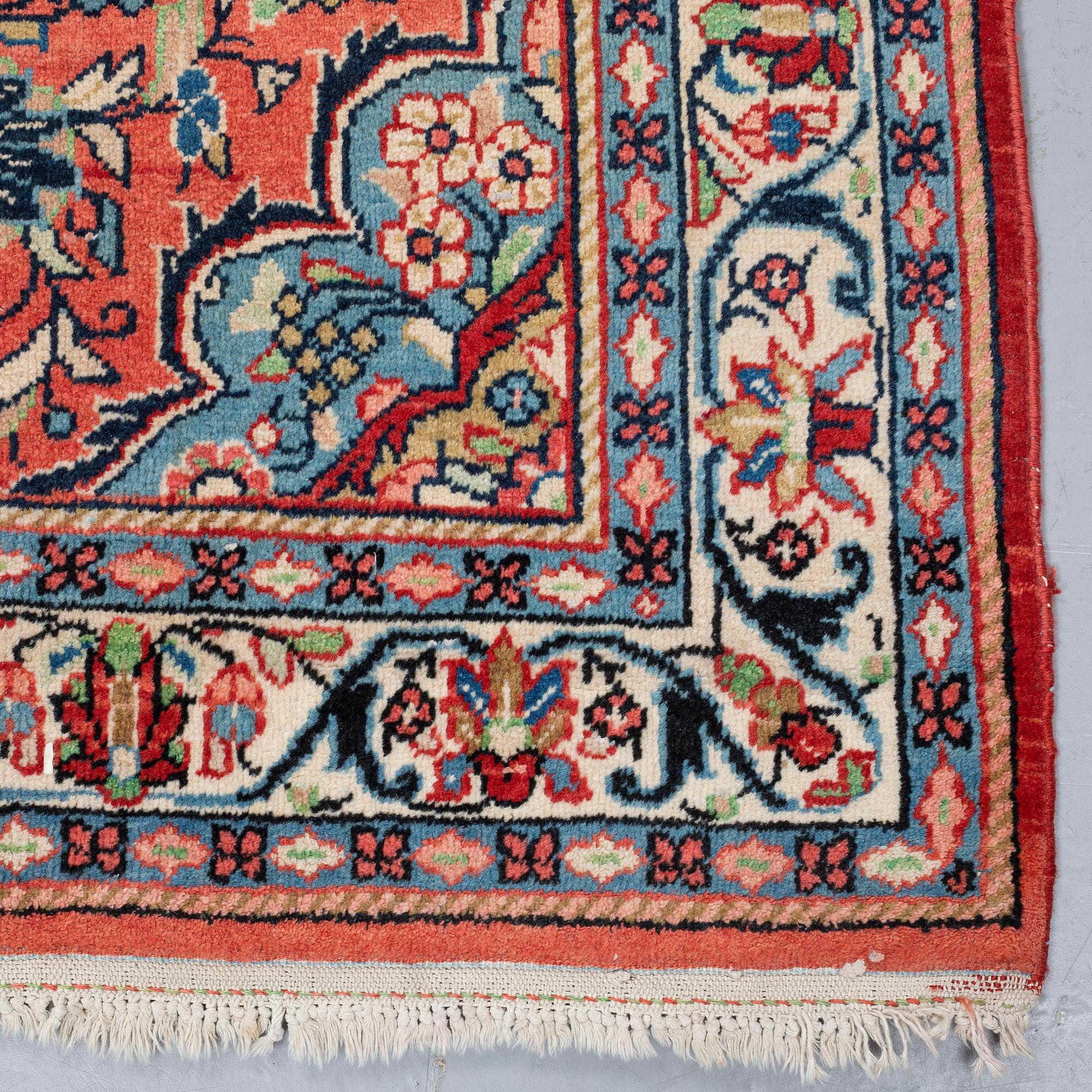 MATTA, old Mahal/Sarouk, ca 313 x 133 cm.